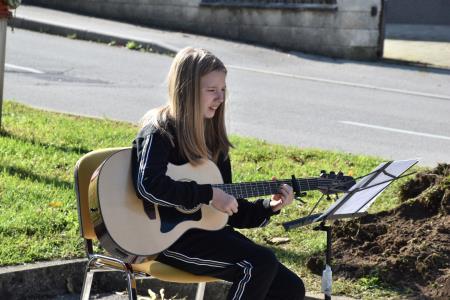 Rožnati oktober, zasaditev drevesa, 21.10. 2024 (5)